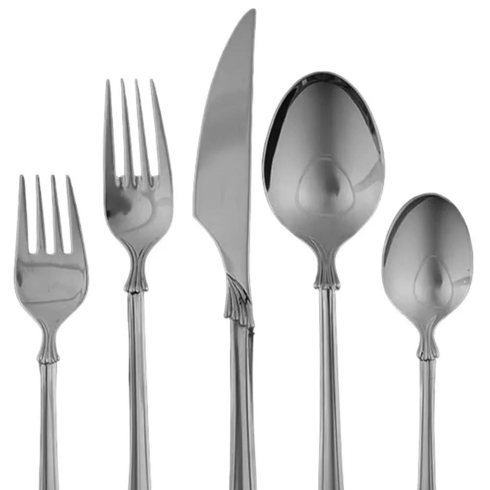 New Mikasa Verona 5 pc place setting +